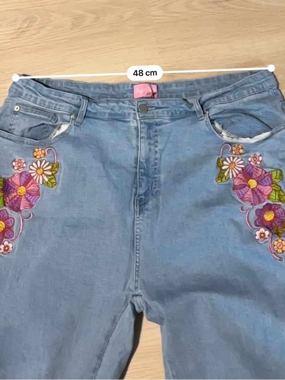 Sugar Thrillz Floral Embroidered Flare Jeans – Vintage Dream 🌸✨ - Picture 13 of 15